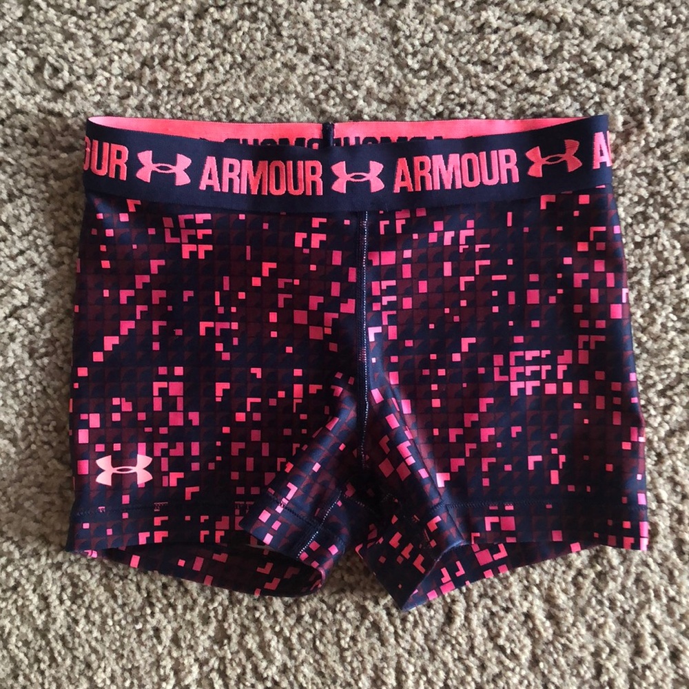 NWOT Under Armour Shorts